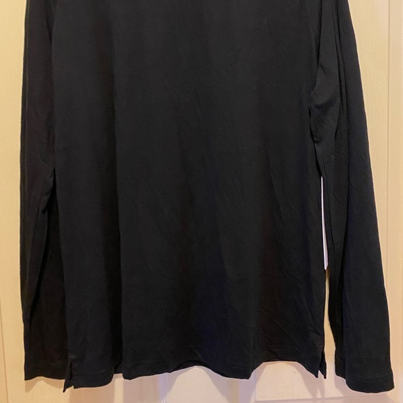 ALO Yoga Men’s “Triumph” Crewneck Long Sleeve Tee (L) - Picture 8 of 12